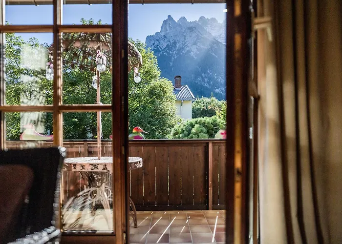 Apartment Romantische 5-sterne- Mittenwald